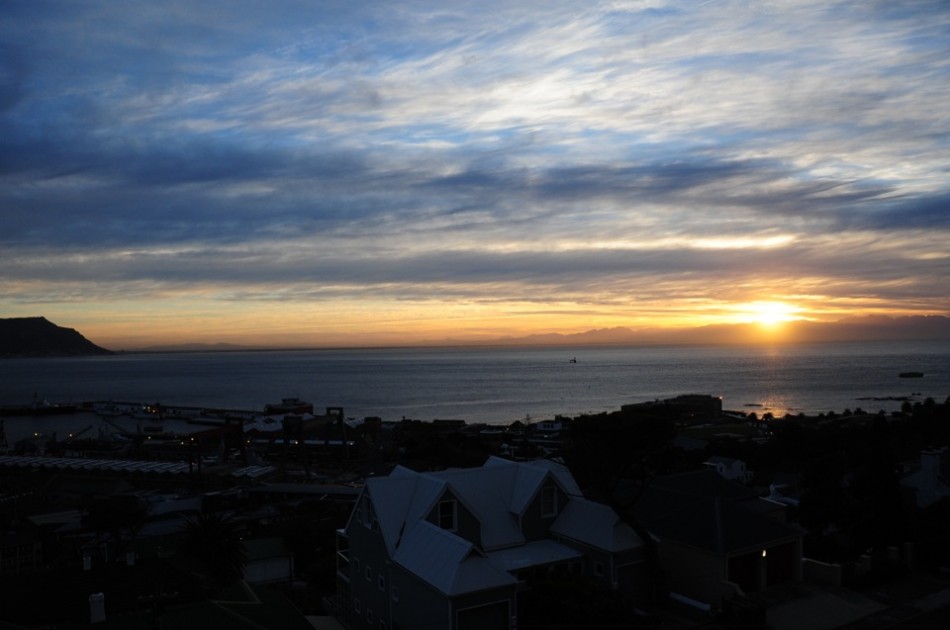 Sunrise in Simon's Town